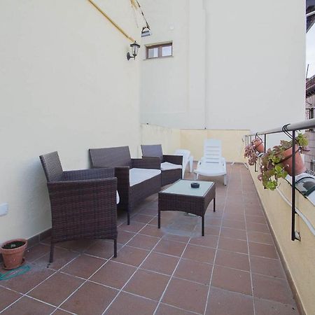 Realejo Atico Con Terraza Apartman Granada Kültér fotó
