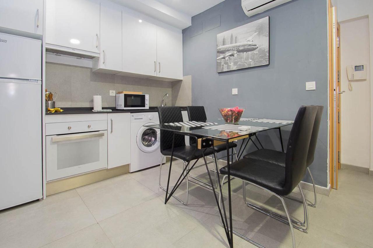 Realejo Atico Con Terraza Apartman Granada Kültér fotó